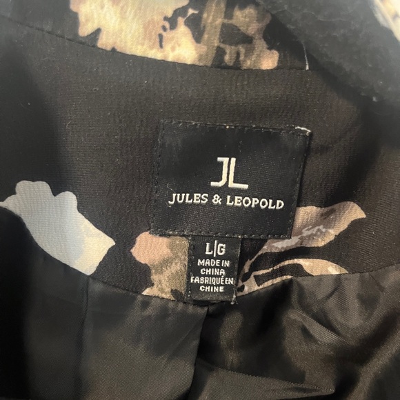 Jules and Leopold Floral Blazer - Picture 3 of 3